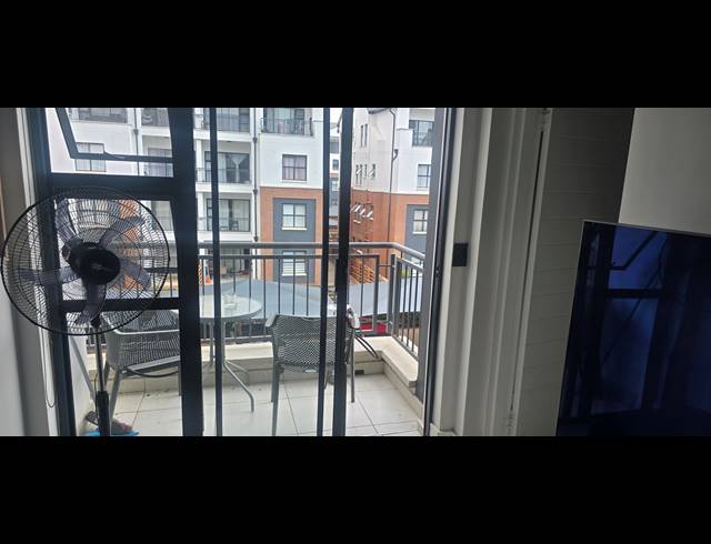 1 BEDROOM APARTMENT FOR SALE IN BLYDE RIVERWALK ESTATE